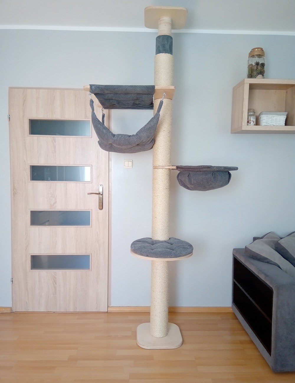 Drapak sufitowy-rozporowy SF 18 SKL