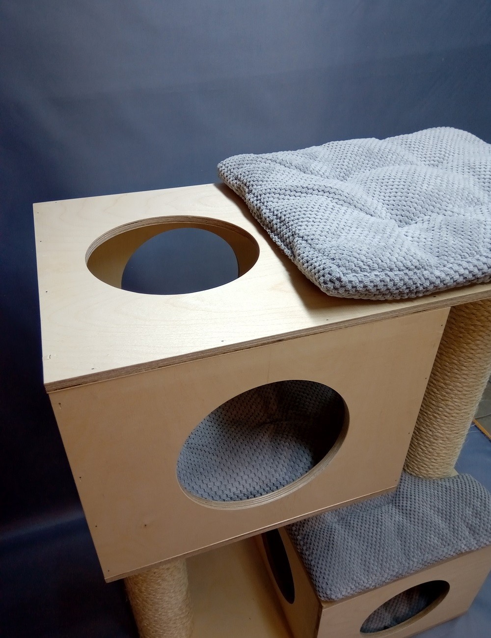 Drapak dla kota Cube 3