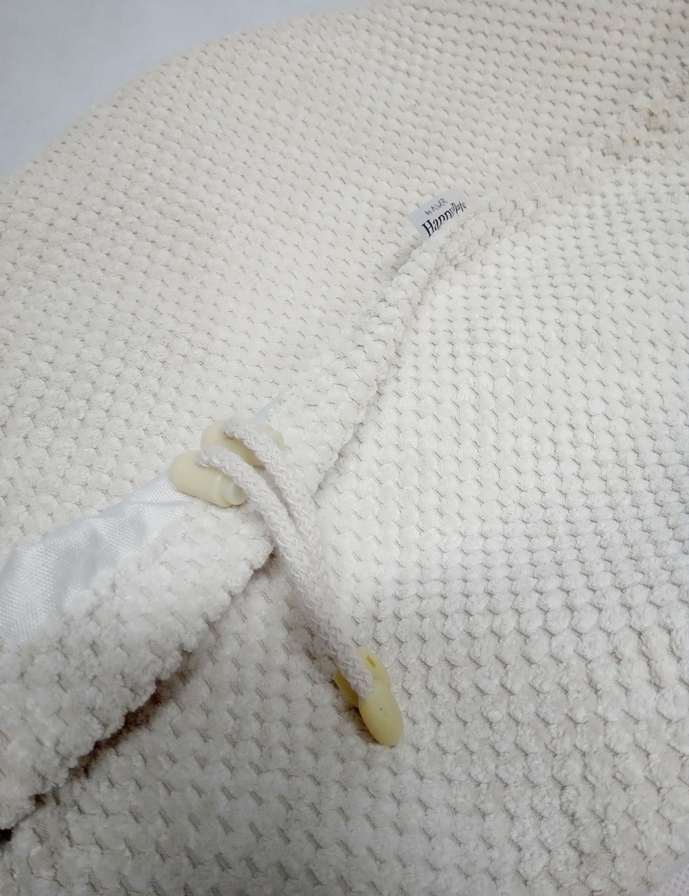 Osłonka-pokrowiec na rozety