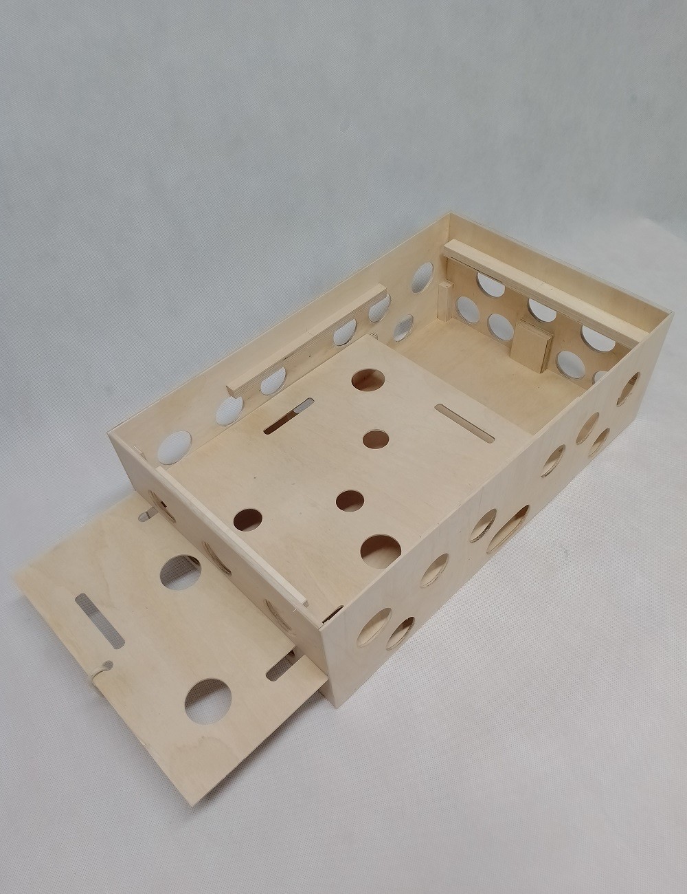 Drapak, zabawka dla kota