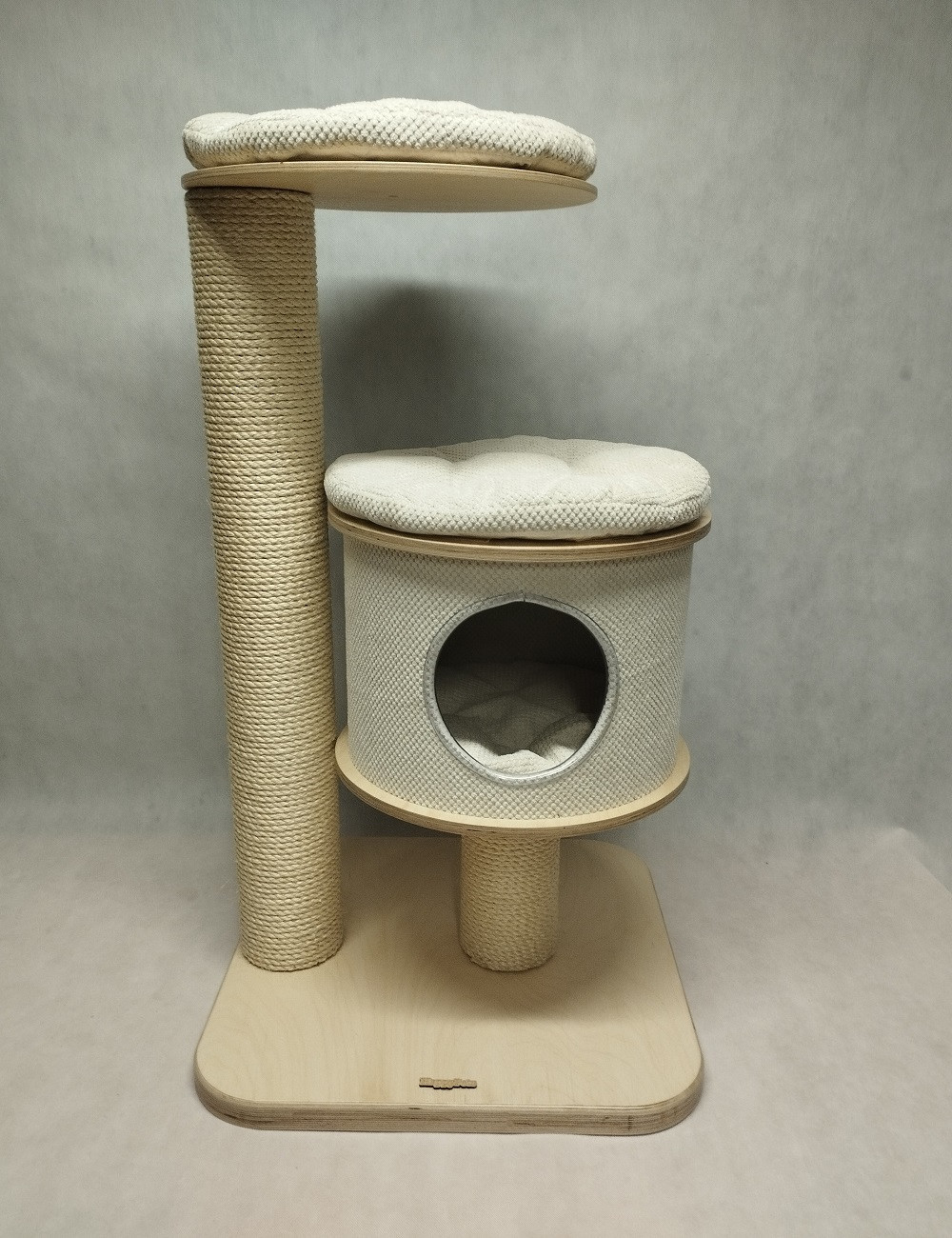 Drapak dla kota Grande 1E