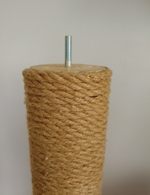 Słup drewniany ze szpilką Ø12cm