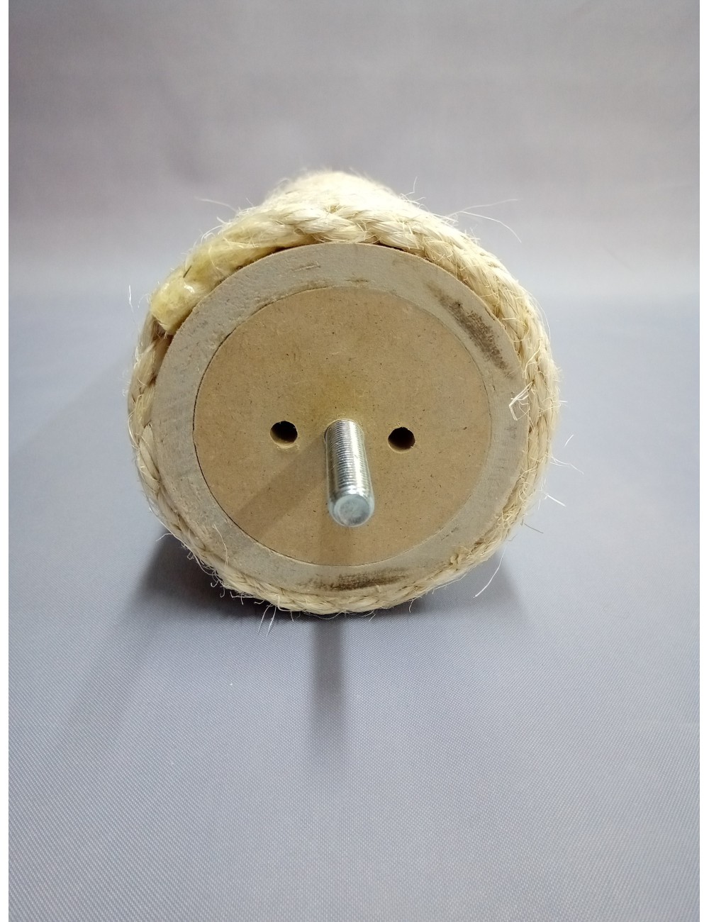 Słup ze szpilką Ø7,5cm