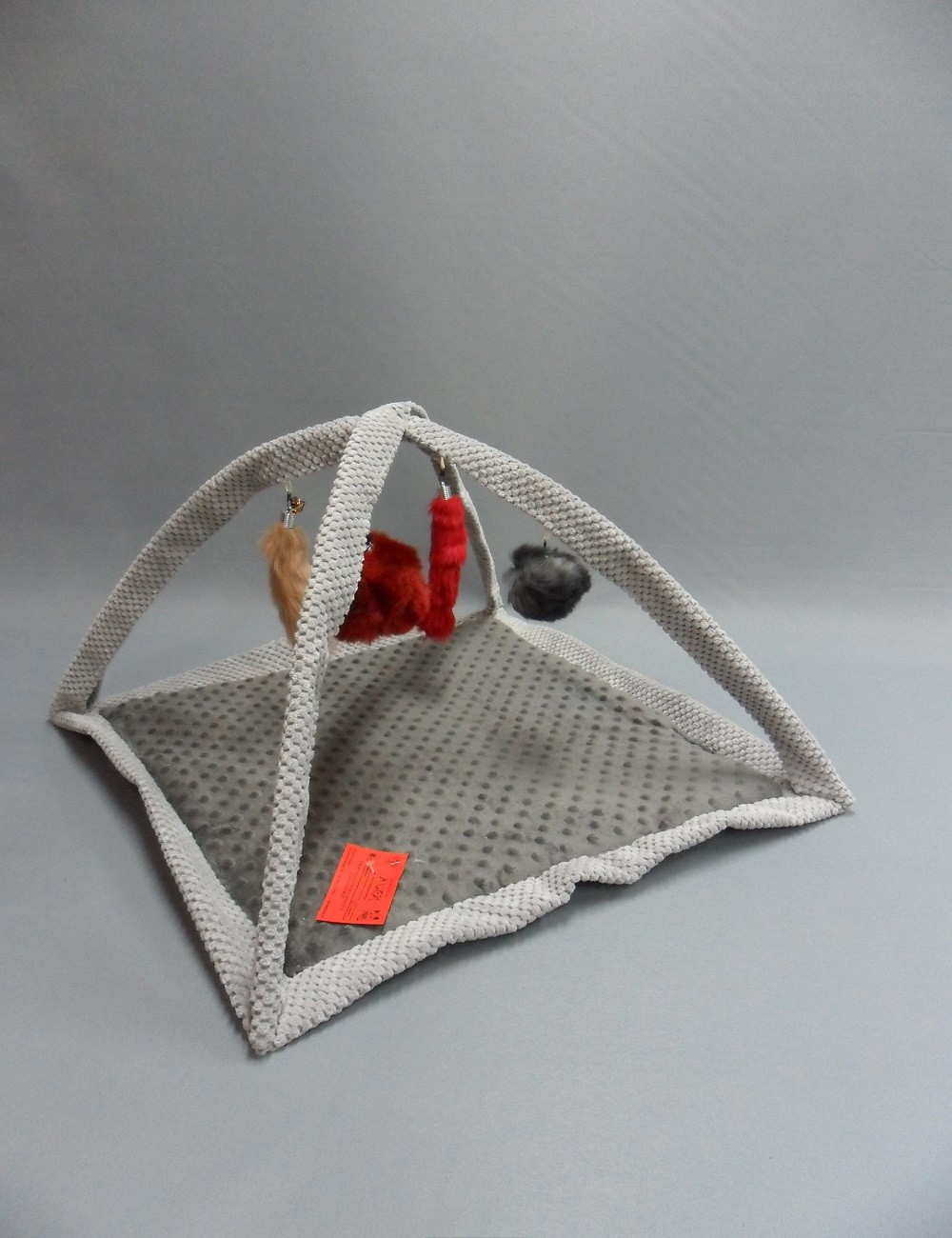 Mata do zabawy dla kota